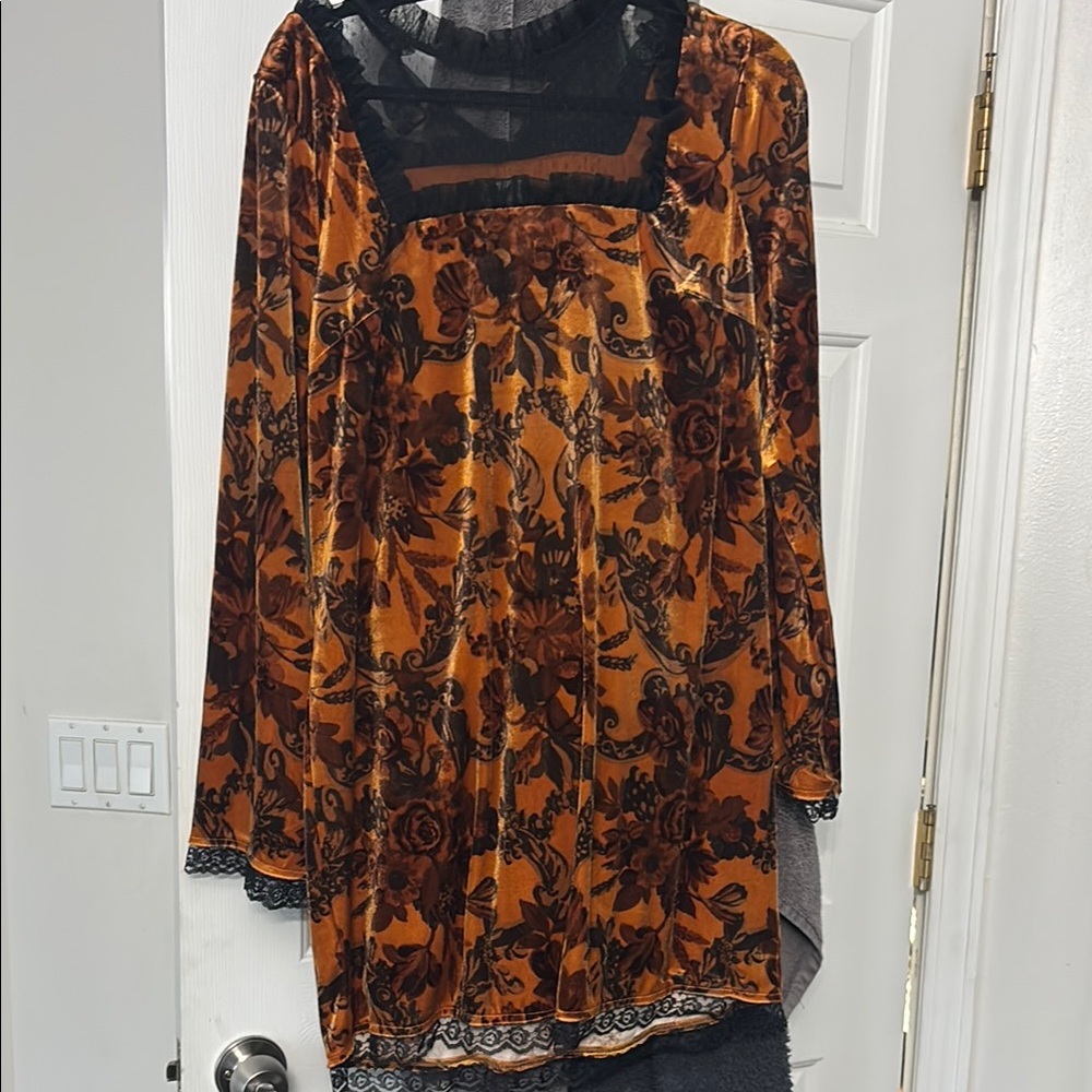 Maeve Floral Velvet Dress in Black and Orange